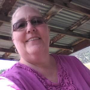 Meet your Posher, Deborah